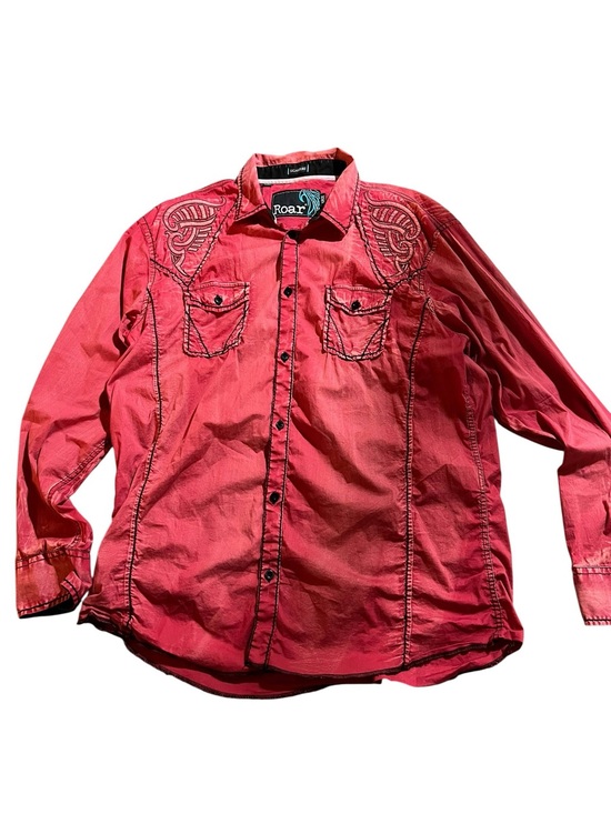 Roar Other - Y2K Roar Embroidered
Tribal Long Sleeve Shirt XXL Size (191)